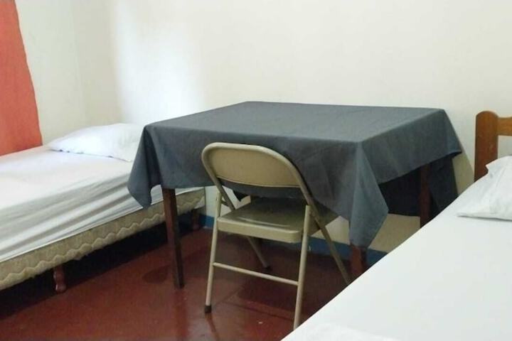 Room 9 of 36