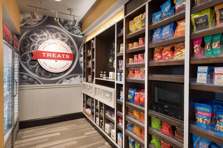 Snack bar