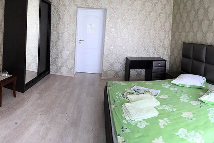 Room 34 of 93