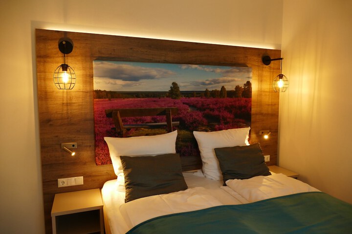 Room 9 of 64