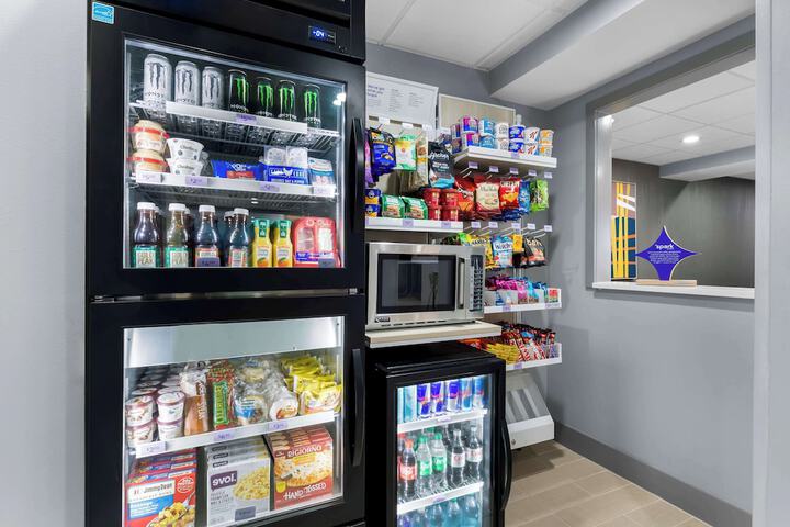Snack bar