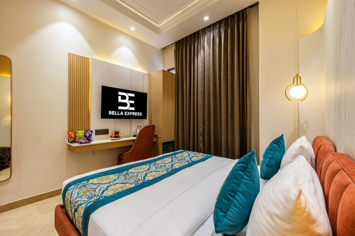 Room 21 of 57