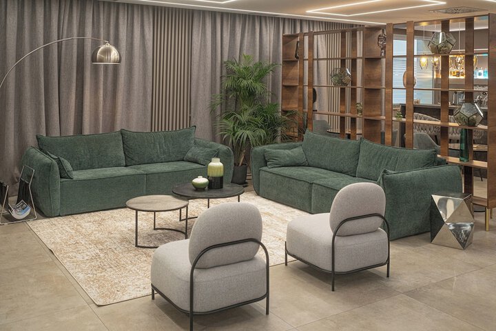 Guest Lobby