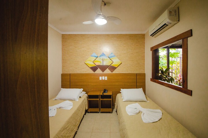 Room 10 of 36