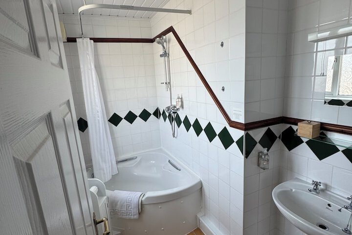 Bath Photo