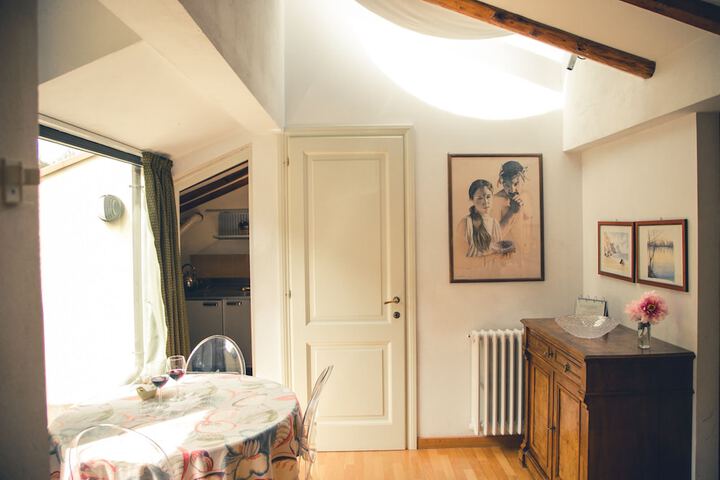 Room 21 of 40