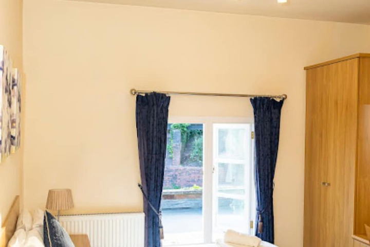 Room 20 of 49