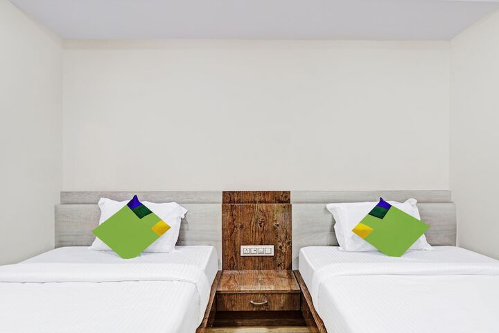 Room 14 of 39