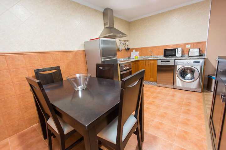 Dining Photos