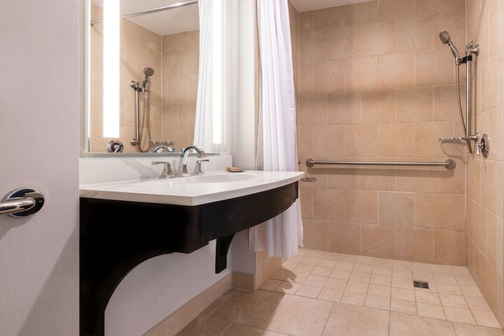 Bathroom shower