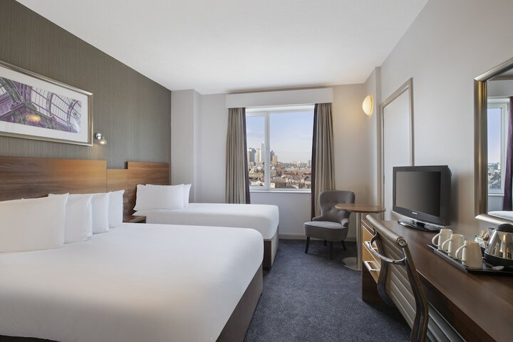 Room 8 of 44