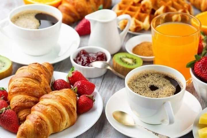 Breakfast/Coffee Service 18 of 28