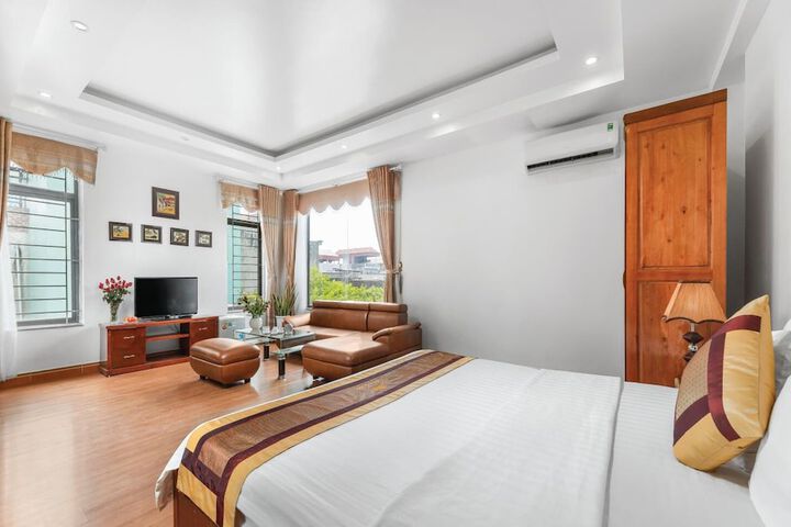 Room 37 of 71