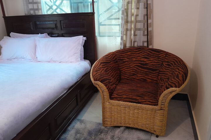 Room 18 of 24