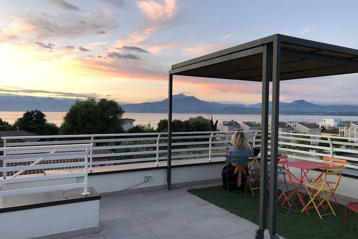 Sundeck 35 of 41