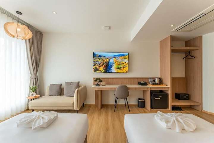 Room 28 of 112
