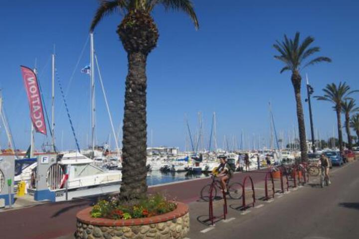 Les Capellanes