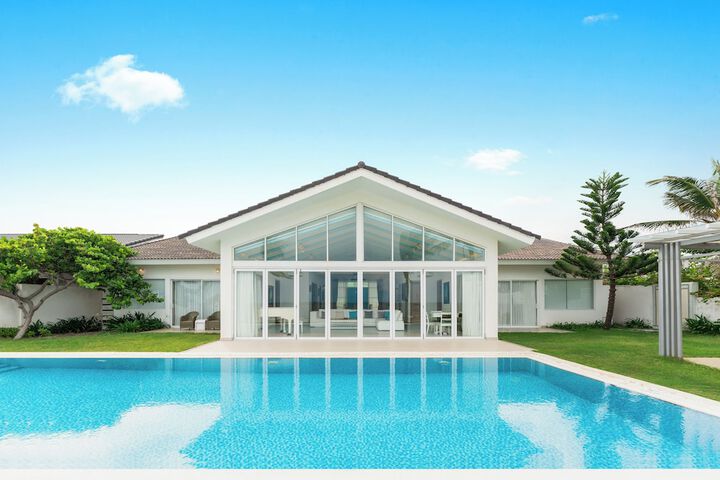 Pool 76 of 167