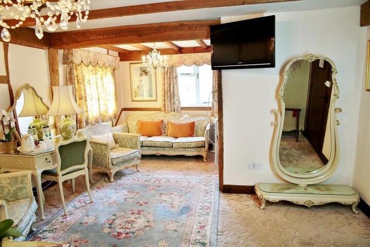 Room 41 of 67