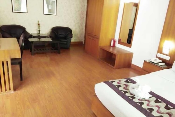 Room 2 of 34