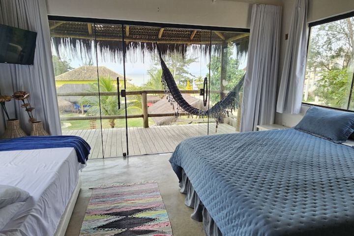 Room 21 of 38