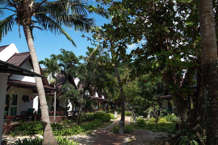Hotel Exterior 140 of 149
