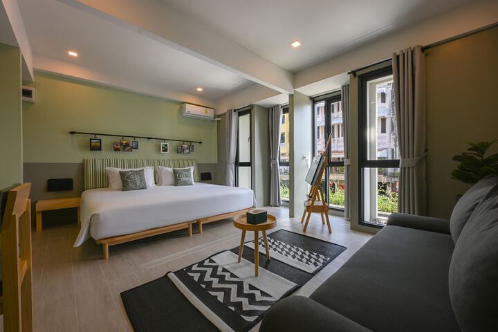 Room 27 of 54