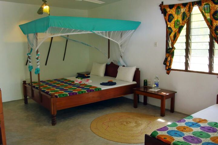 Room 5 of 36