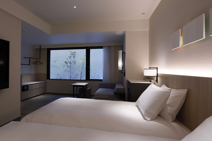Room 71 of 160