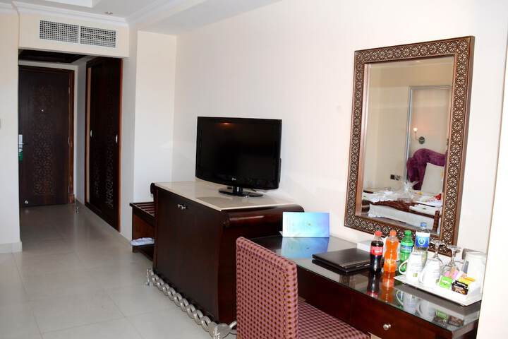 Room 10 of 58