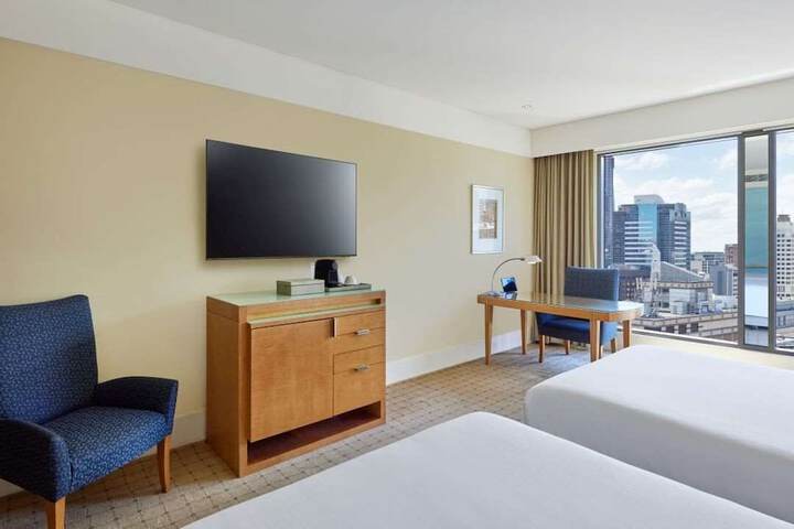Room 41 of 68