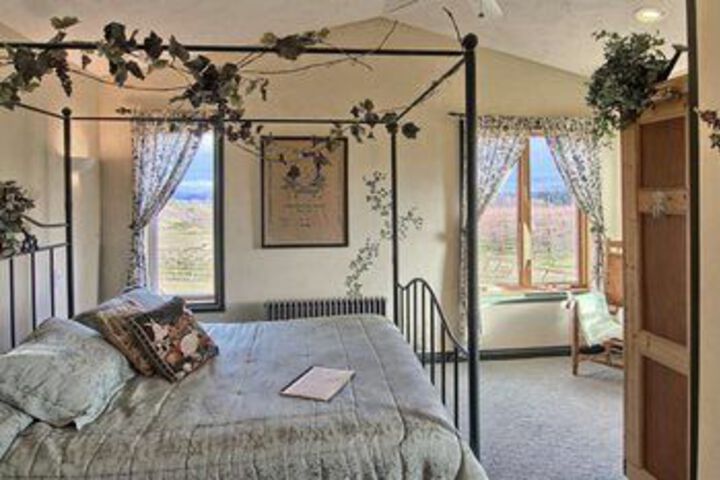 Room 11 of 26