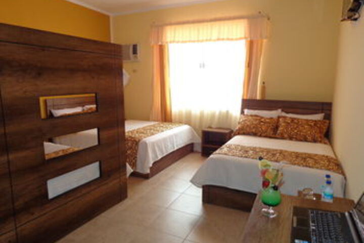 Room 28 of 53