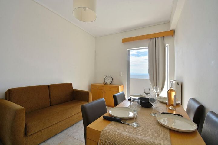Room 3 of 18