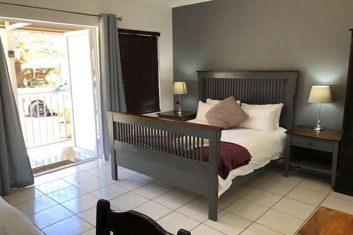 Room 28 of 61