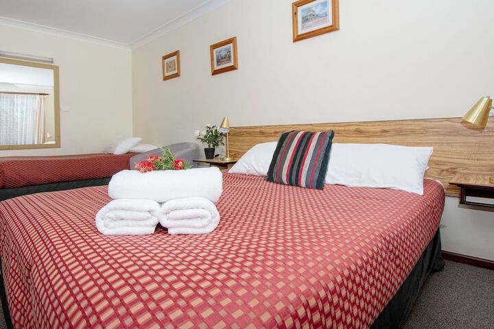 Room 5 of 21