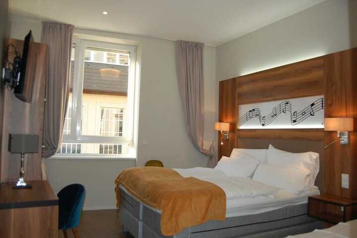 Room 16 of 67