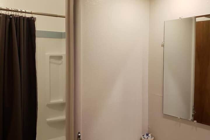 Room 30 of 79