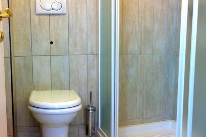 Clean Restrooms