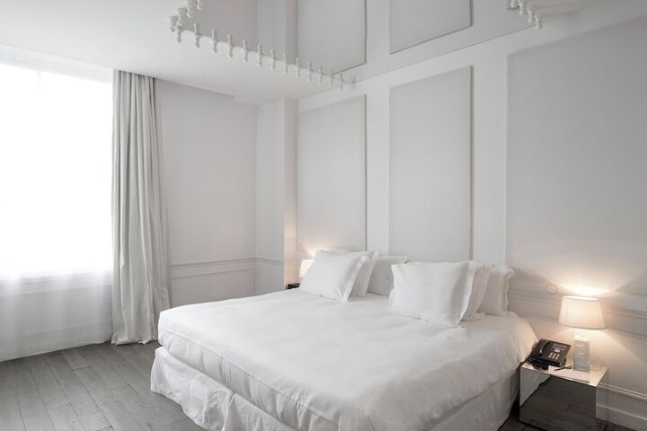 Room 47 of 85