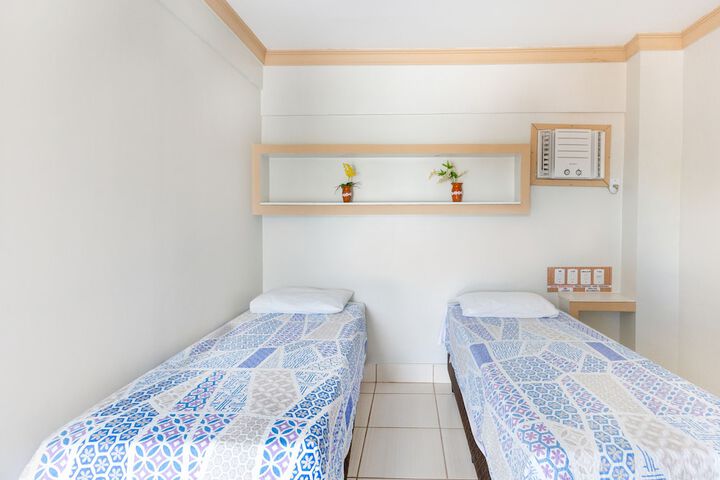Room 14 of 35