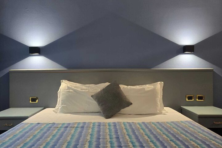 Room 29 of 62