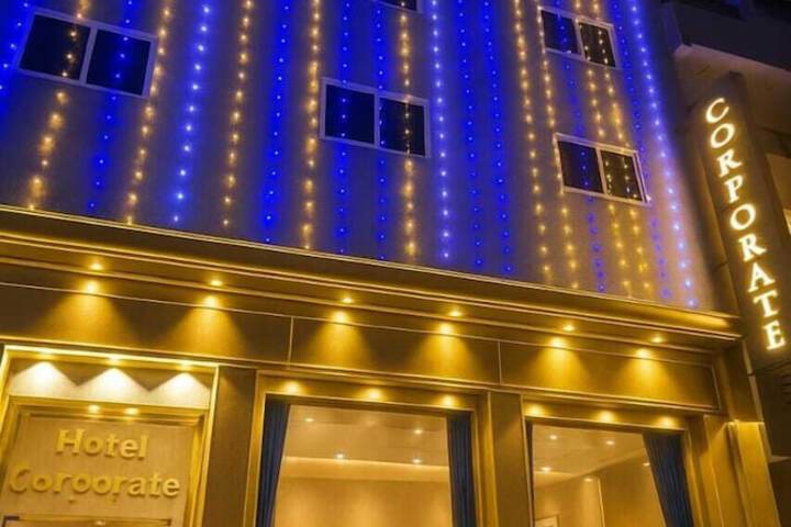 Hotel Corporate Suites