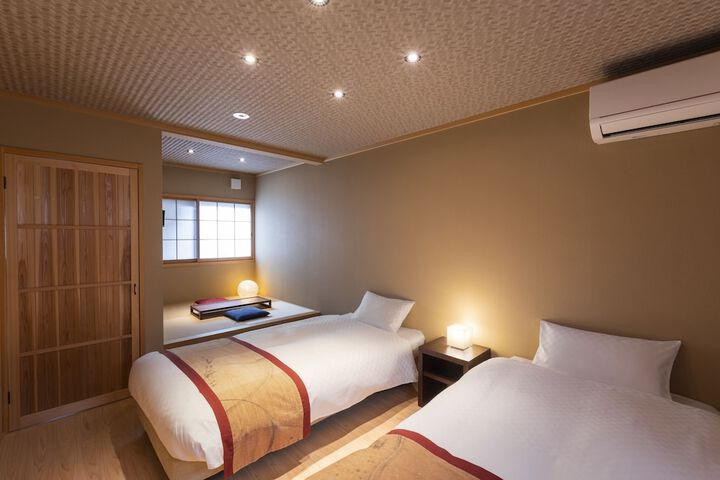 Room 18 of 54
