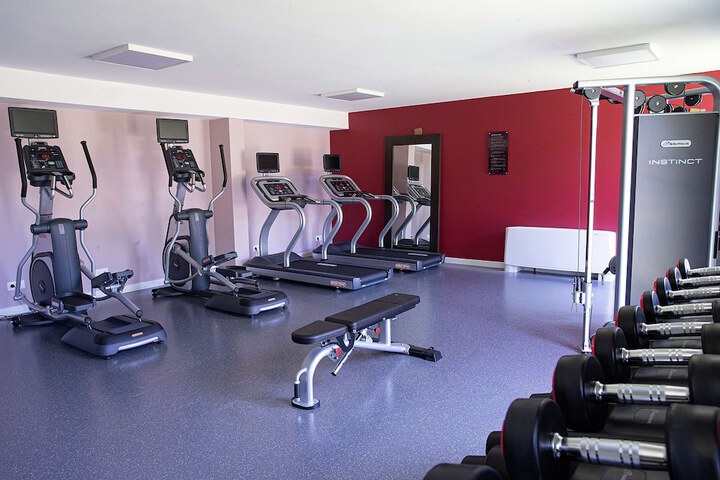 Health and Fitness 24 of 64