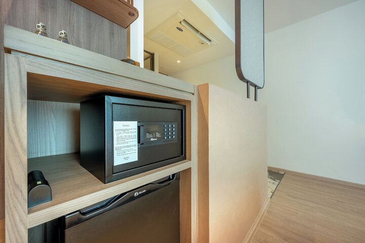 Room amenity