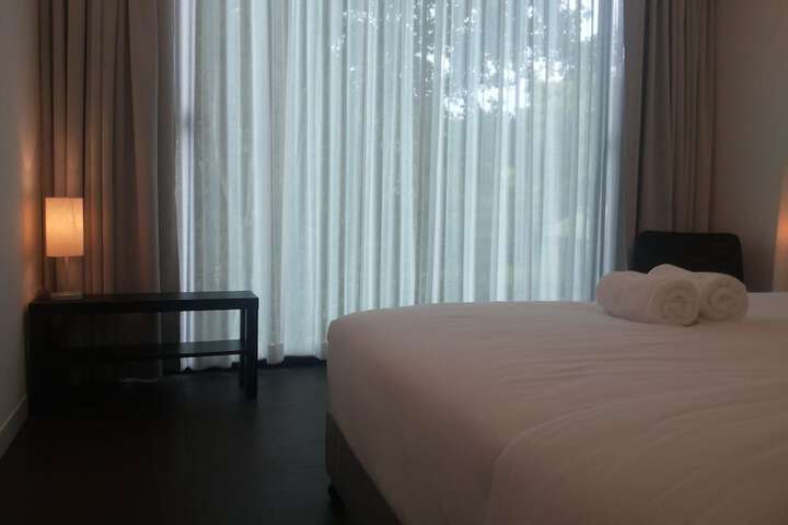 Room 8 of 61