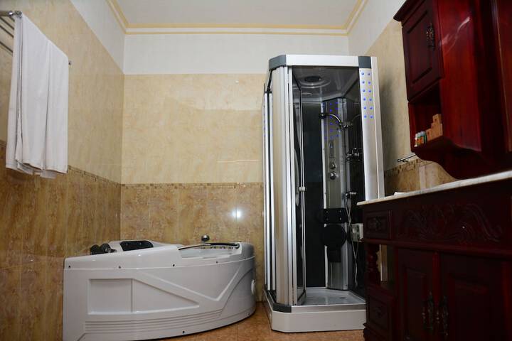 Room 19 of 47