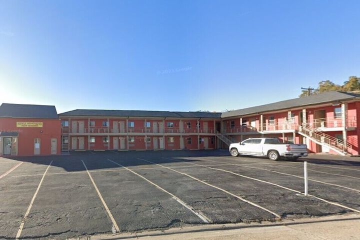 Hotel 15 of 15