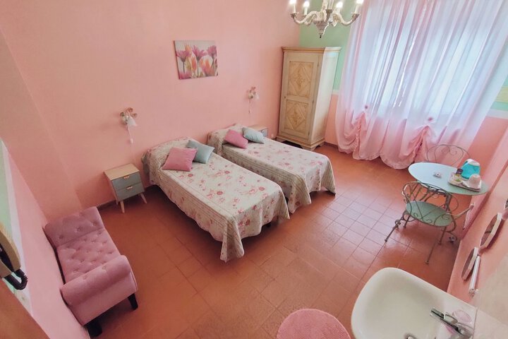Room 46 of 140